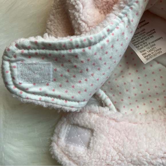 Carter’s Pale Pink Baby Girl Sherpa Plush Hat and Mitten Gloves Set 12-24 Months - Picture 3 of 6